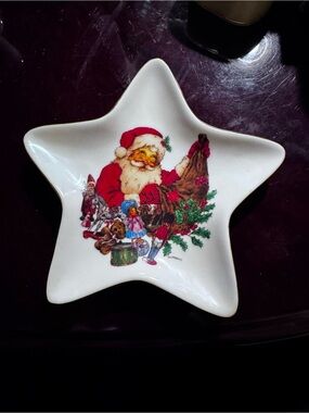 Vintage Holiday Star Santa Trinket Dish - White & Red